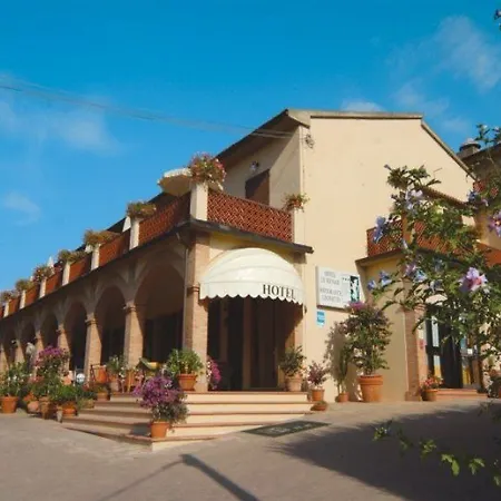 Hotel Le Renaie San Gimignano